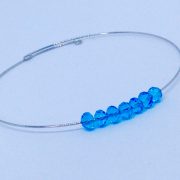 Bracelet chic avec brillants bleus