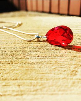 Collier goutte cristal rouge «Ysée»