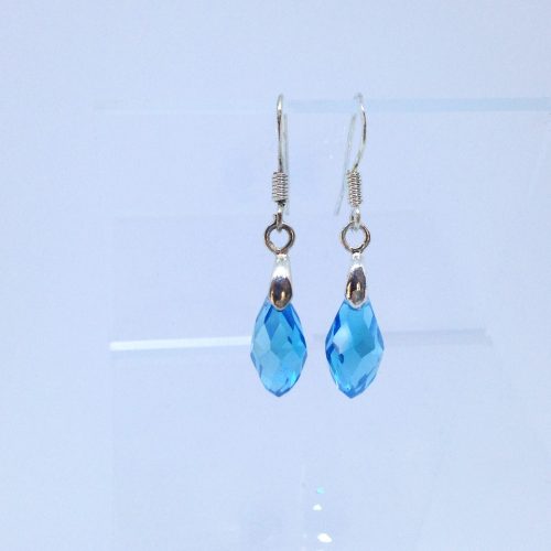 Boucles d'oreilles mini bleues claires – Image 2