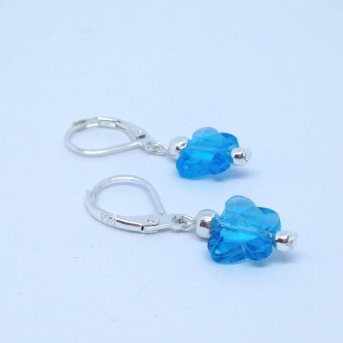 Bijou fait main pas cher de créateur - boucles papillons en cristal bleu - petit budget