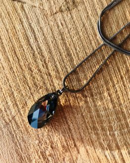 Collier goutte noire « Deeper » 