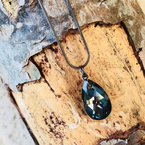 Collier goutte noire « Deeper » 
