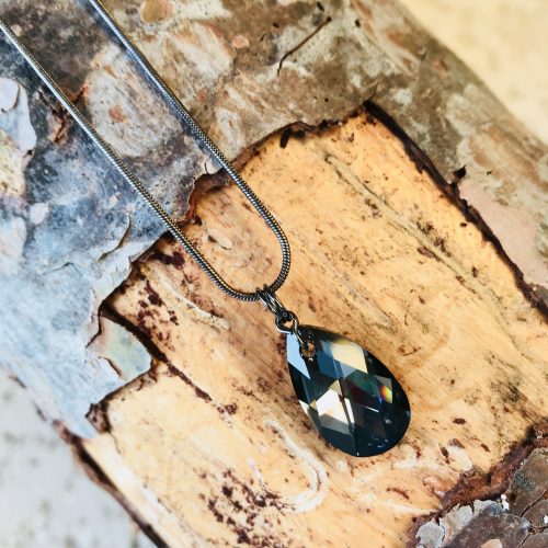 Collier goutte noire « Deeper » 