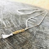 Collier long pompomdida argenté et blanc