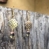 Boucles d'oreilles avec trois or différents