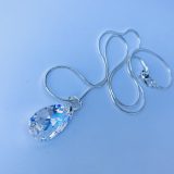 Collier avec cristal Aurore Boréale