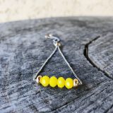 Bracelet ajustable avec perles jaunes soleil mates