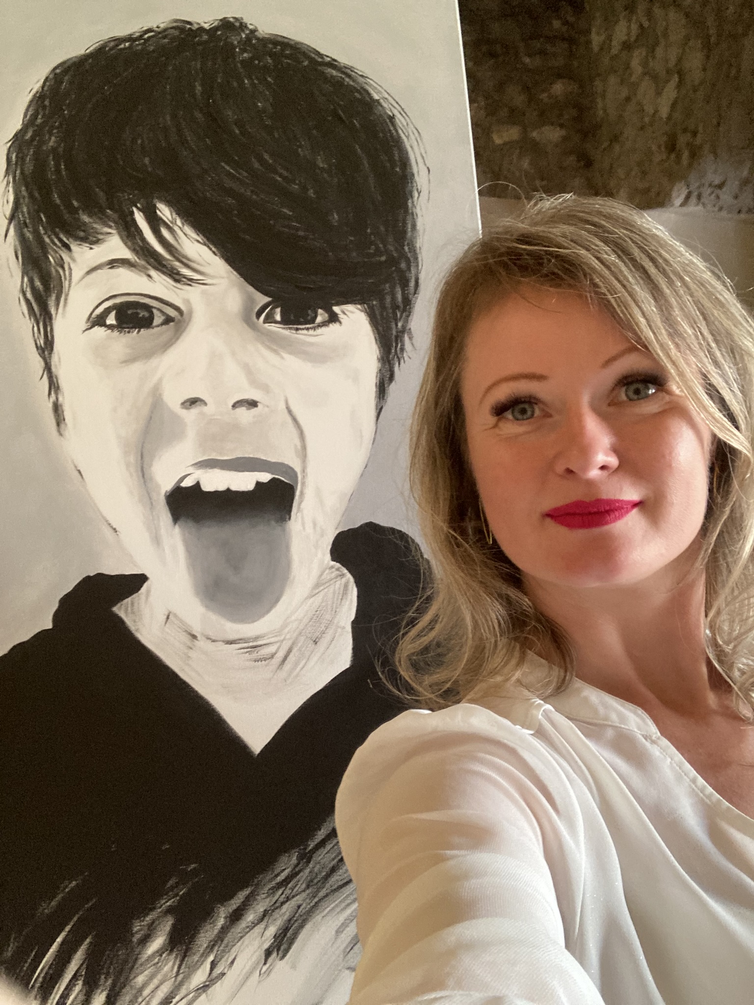Jana Kuzmi - artiste peintre au 45ème salon des Artistes à Bouc Bel Air