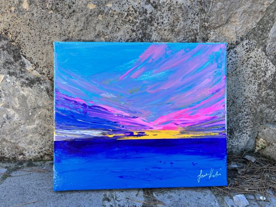 Peinture originale et unique "Bonjour Aujourd’hui" - Original Unique Painting "Hello Today" - Oeuvre d'art coloré et flashie - Colored Art - Peinture le coucher du soleil de sud de la France-Painting of french sunset FR : Peinture artistique avec le coucher du soleil sur la mer méditerranéenne. Près de Marseille, les vues y sont prélassant et pleins d'incroyables traits. L'arrivé d'hiver nous apporte les nuages colorées par les reflets rosâtres de soleil... Nom de la toile : Bonjour Aujourd’hui Taille : 30 x 25 cm Technique : Couteau Matière : Acrylique Cette petite toile a un binôme, qui s'appelle "Aurevoir demain". Vous pouvez réaliser un lot de 2 toiles qui sont très agréable à regarder et donne une profondeur à l'endroit où elles se trouvent. Je travaille également à la commande. Si une de mes toiles vous plaisent, je peux réaliser une toile de votre choix, après avoir convenu sa taille, le prix et le paiement de votre commande. Artistiquement, Jana KUZMI EN : Artistic painting with sunset over the Mediterranean sea. Near Marseille, the views are relaxing and full of incredible features. The arrival of winter brings us clouds colored by the pinkish reflections of the sun... Name of the painting: Hello Today Size: 30 x 25 cm Technique: Knife Material: Acrylic This little canvas has a pair, which is called "Goodbye tomorrow". You can make a set of 2 canvases which are very pleasant to look at and give depth to the place where they are located. I also work to order. If you like one of my paintings, I can create a canvas of your choice, after having agreed on its size, price and payment for your order. Artistically, Jana KUZMI