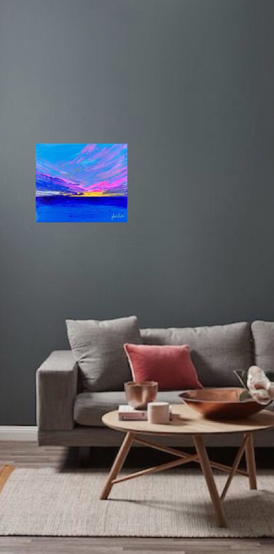 Peinture originale et unique "Bonjour Aujourd’hui" - Original Unique Painting "Hello Today" - Oeuvre d'art coloré et flashie - Colored Art - Peinture le coucher du soleil de sud de la France-Painting of french sunset FR : Peinture artistique avec le coucher du soleil sur la mer méditerranéenne. Près de Marseille, les vues y sont prélassant et pleins d'incroyables traits. L'arrivé d'hiver nous apporte les nuages colorées par les reflets rosâtres de soleil... Nom de la toile : Bonjour Aujourd’hui Taille : 30 x 25 cm Technique : Couteau Matière : Acrylique Cette petite toile a un binôme, qui s'appelle "Aurevoir demain". Vous pouvez réaliser un lot de 2 toiles qui sont très agréable à regarder et donne une profondeur à l'endroit où elles se trouvent. Je travaille également à la commande. Si une de mes toiles vous plaisent, je peux réaliser une toile de votre choix, après avoir convenu sa taille, le prix et le paiement de votre commande. Artistiquement, Jana KUZMI EN : Artistic painting with sunset over the Mediterranean sea. Near Marseille, the views are relaxing and full of incredible features. The arrival of winter brings us clouds colored by the pinkish reflections of the sun... Name of the painting: Hello Today Size: 30 x 25 cm Technique: Knife Material: Acrylic This little canvas has a pair, which is called "Goodbye tomorrow". You can make a set of 2 canvases which are very pleasant to look at and give depth to the place where they are located. I also work to order. If you like one of my paintings, I can create a canvas of your choice, after having agreed on its size, price and payment for your order. Artistically, Jana KUZMI