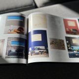 Livre et compilation des œuvres d'art avec et poèmes à l'eau de rose, écrits par Jana KUZMI artiste peintre et poète