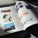 Livre et compilation des œuvres d'art avec et poèmes à l'eau de rose, écrits par Jana KUZMI artiste peintre et poète
