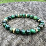Bracelet avec les perles œil de tigre vert