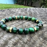 Bracelet avec les perles œil de tigre vert
