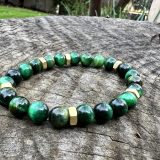 Bracelet avec les perles œil de tigre vert