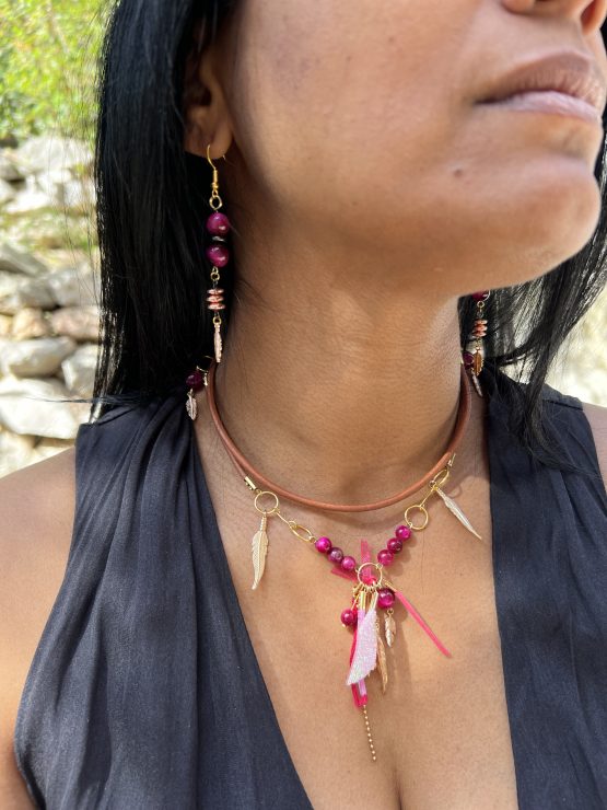 Boucles d'oreille Sylvie rose fuchsia et collier Sylvie rose fuchsia